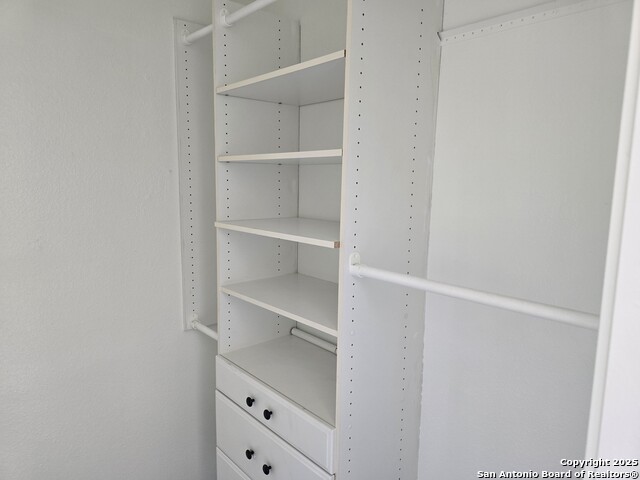 Image 10 of 21 For 8151 Cantura