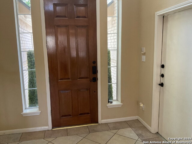 Image 9 of 15 For 9610 Rocksprings