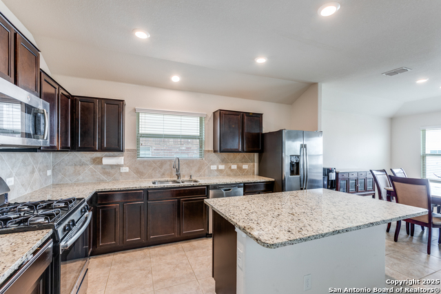 Image 7 of 26 For 445 Red Morganite