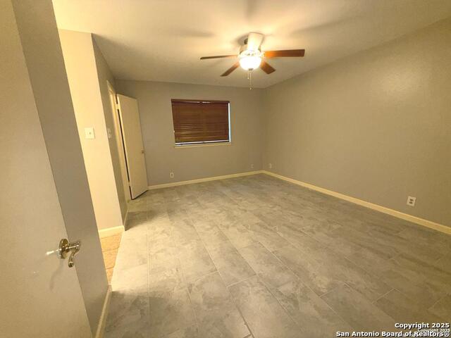 Image 8 of 13 For 13615 Chapel Oaks