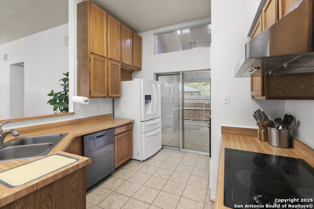 Image 7 of 20 For 7709 Brunning