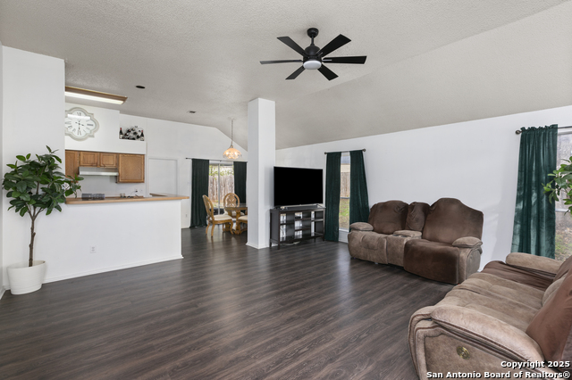 Image 9 of 20 For 7709 Brunning