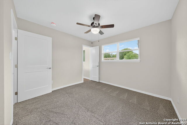 Image 14 of 21 For 218 Park Ln  