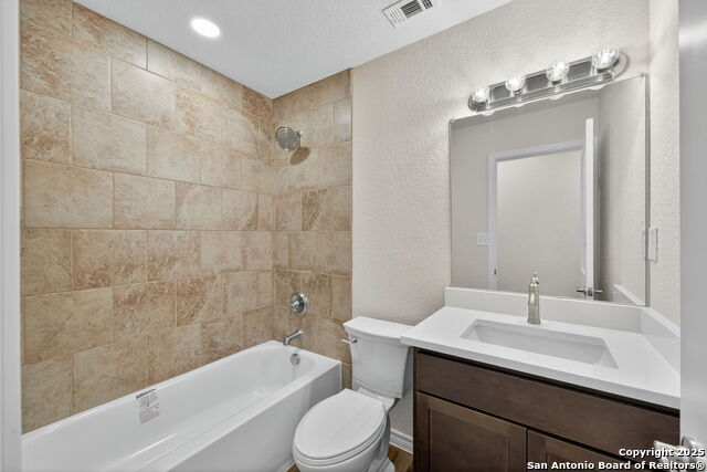 Image 19 of 21 For 218 Park Ln  