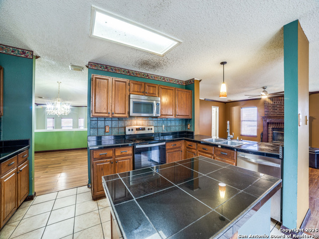 Image 12 of 25 For 1803 Copperfield Rd
