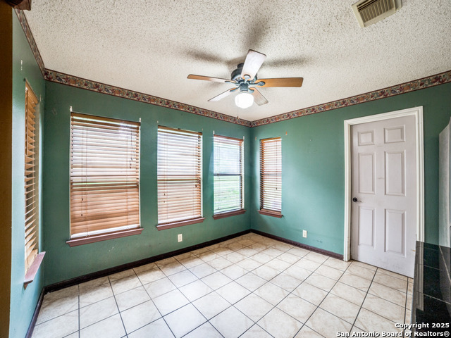 Image 9 of 25 For 1803 Copperfield Rd