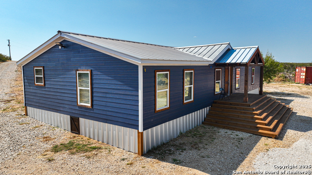 Image 11 of 74 For 2925 Fm 462  