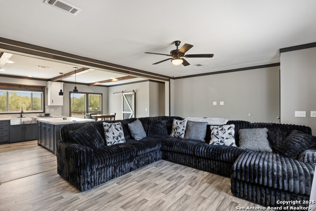 Image 12 of 36 For 825 W Farm To Market 462