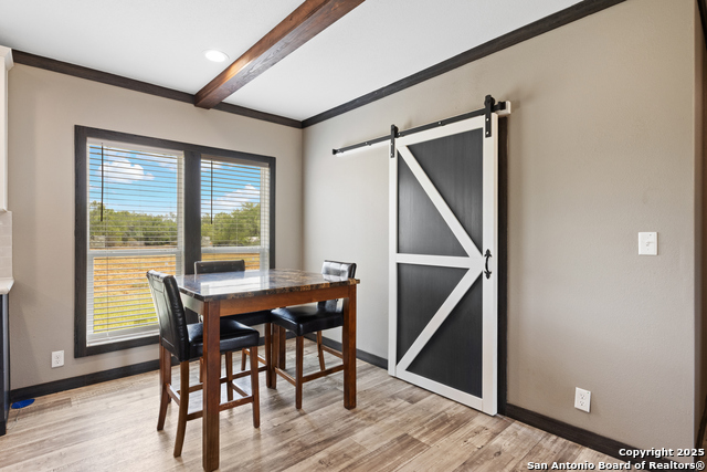 Image 18 of 36 For 825 W Farm To Market 462