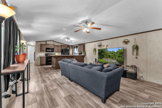 Listing photo id 9 for 5478 Elkhunter Trail