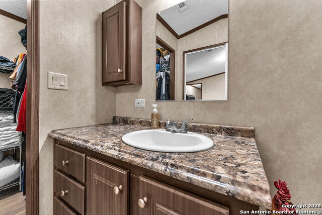 Listing photo id 24 for 5478 Elkhunter Trail