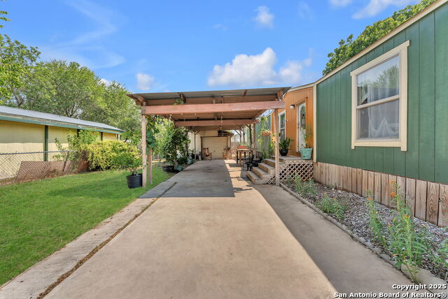 Listing photo id 4 for 5478 Elkhunter Trail