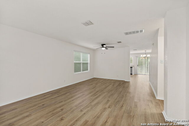 Image 14 of 39 For 5903 Bronco Way