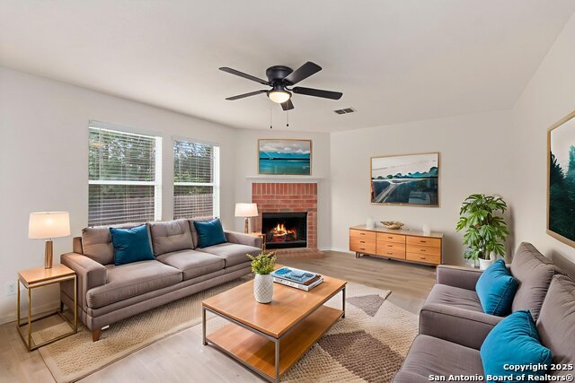 Image 4 of 39 For 5903 Bronco Way