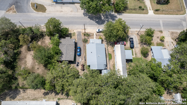 Image 24 of 25 For 1709 Ave E  