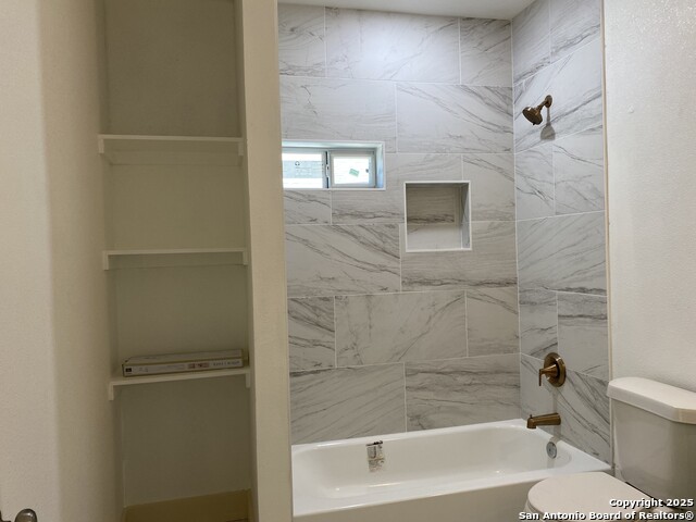 Image 22 of 35 For 2122 Cincinnati