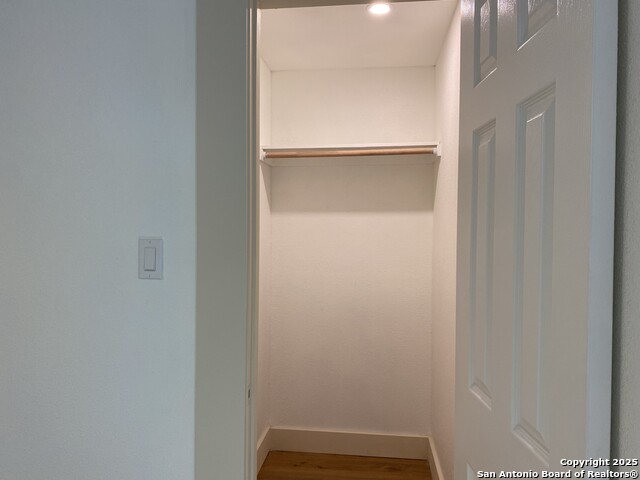 Image 26 of 35 For 2122 Cincinnati