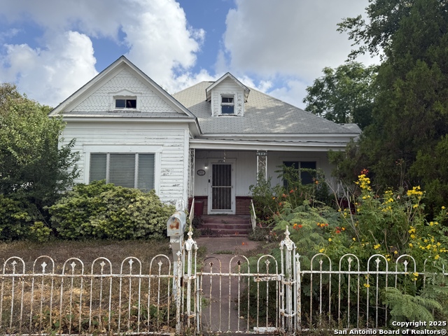 Details for 1723 Cesar E Chavez, San Antonio, TX 78207