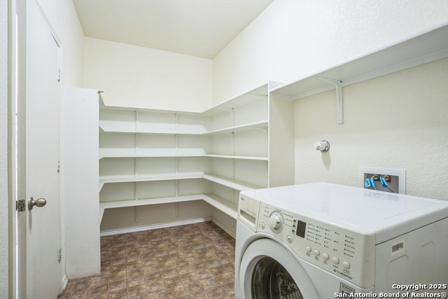 Image 15 of 28 For 20730 Cape Coral