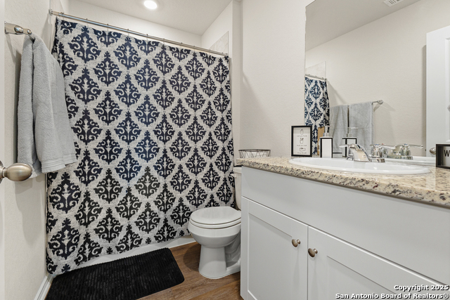 Image 14 of 17 For 10618 Neversink Blvd