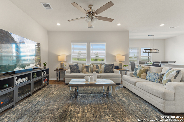 Image 4 of 17 For 10618 Neversink Blvd