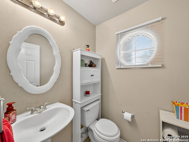 Image 15 of 29 For 7807 Bur Oak Way