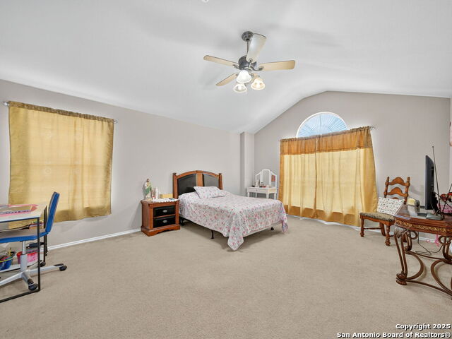 Image 19 of 29 For 7807 Bur Oak Way