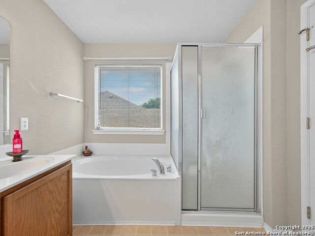 Image 22 of 29 For 7807 Bur Oak Way