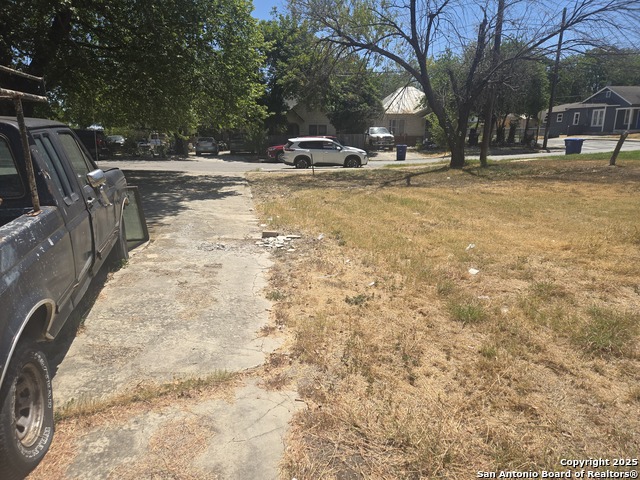 Details for 1047 Waverly, San Antonio, TX 78201