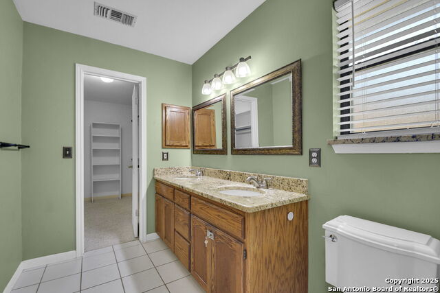 Image 19 of 45 For 2277 Abbey Loop S