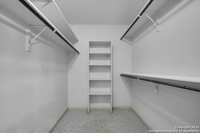 Image 21 of 45 For 2277 Abbey Loop S