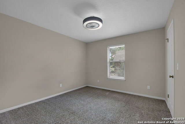 Image 22 of 45 For 2277 Abbey Loop S