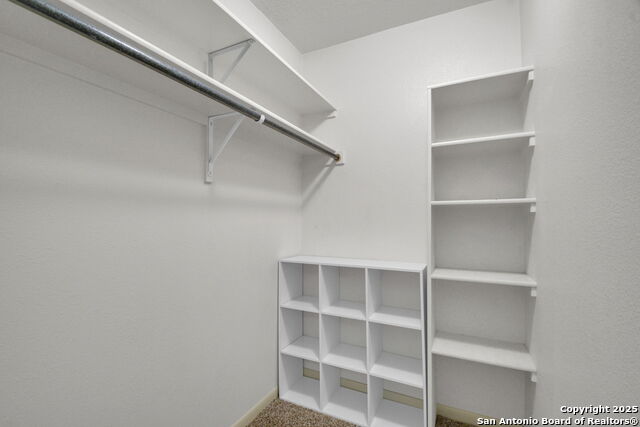 Image 23 of 45 For 2277 Abbey Loop S