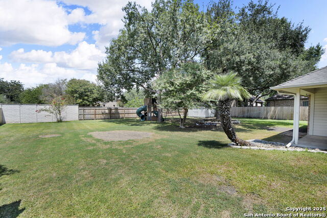 Image 27 of 45 For 2277 Abbey Loop S