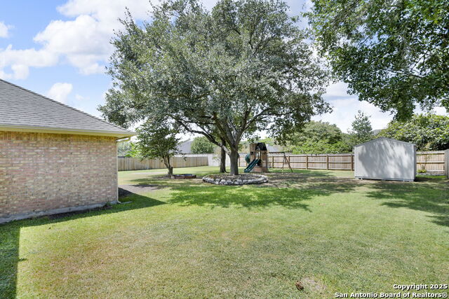 Image 31 of 45 For 2277 Abbey Loop S