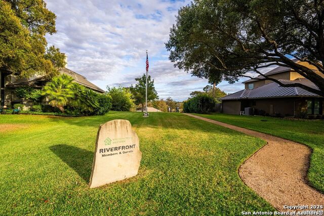 Image 37 of 45 For 2277 Abbey Loop S