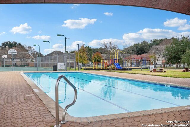 Image 43 of 45 For 2277 Abbey Loop S