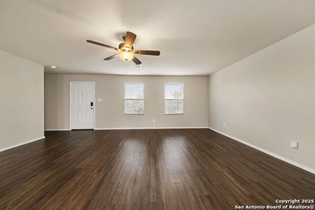 Image 7 of 31 For 7011 Walnut Valley
