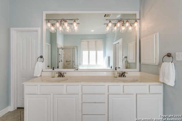 Image 20 of 35 For 107 Red Alder Trail