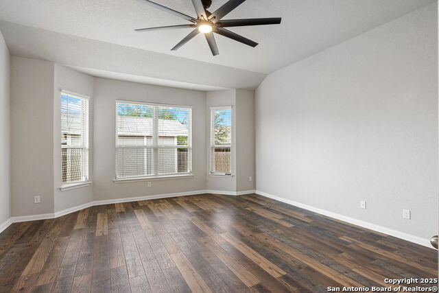 Listing photo id 20 for 10230 Midsummer Meadow