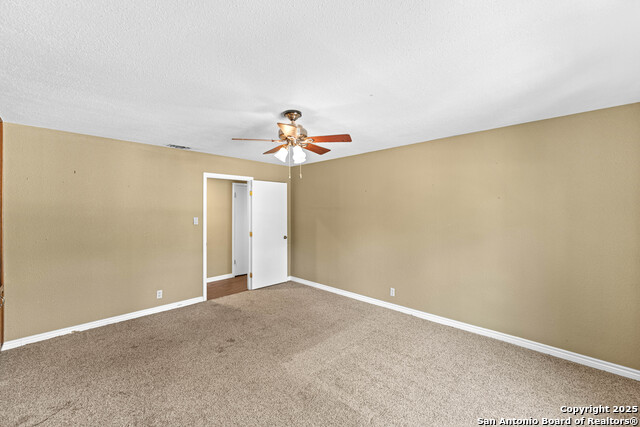 Image 29 of 39 For 12722 Castle Bend St