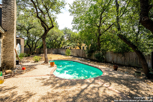 Image 33 of 39 For 12722 Castle Bend St