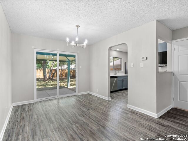 Listing photo id 9 for 13014 Hunters Moon