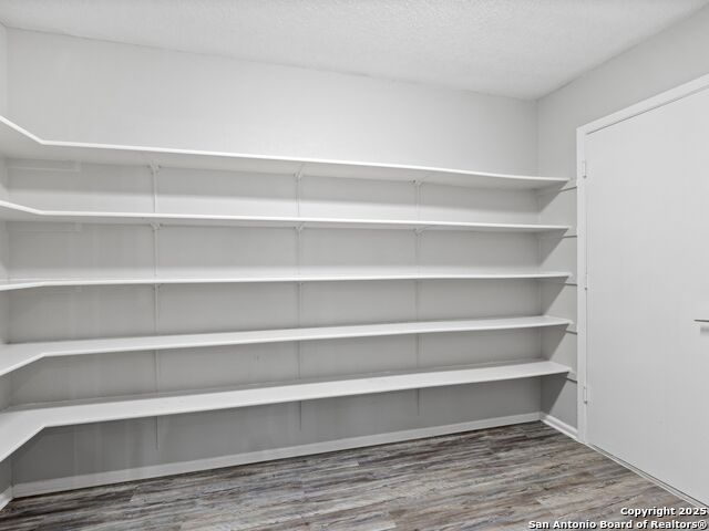 Listing photo id 11 for 13014 Hunters Moon