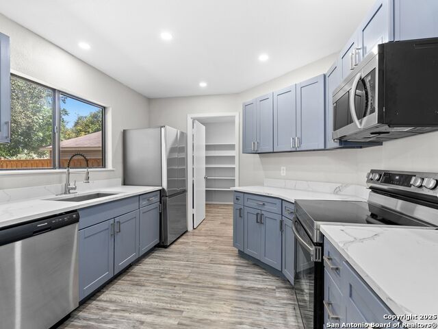 Listing photo id 0 for 13014 Hunters Moon