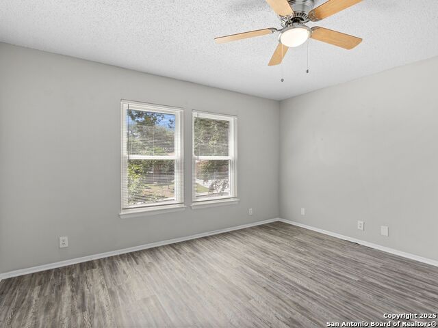 Listing photo id 19 for 13014 Hunters Moon