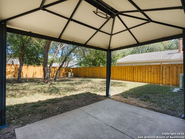 Listing photo id 20 for 13014 Hunters Moon