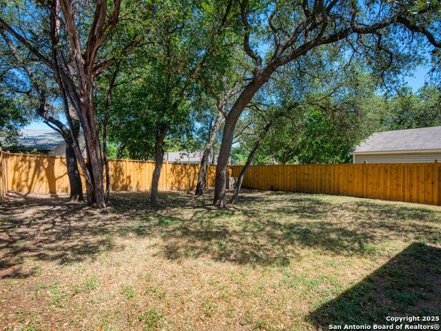 Listing photo id 22 for 13014 Hunters Moon