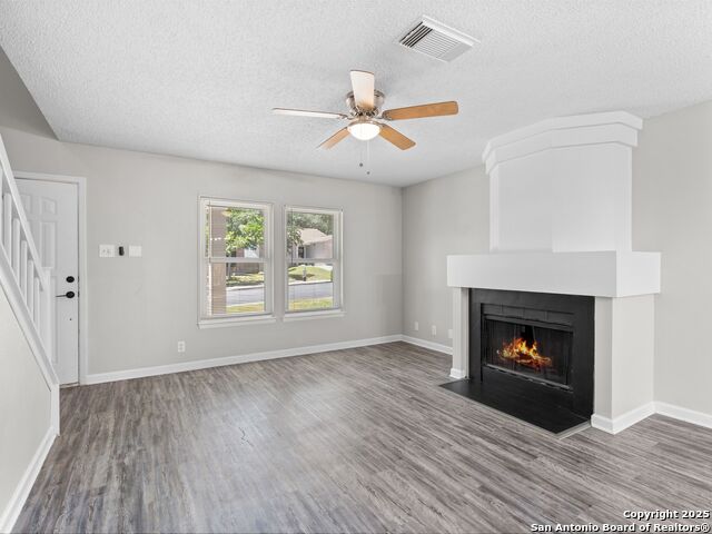 Listing photo id 4 for 13014 Hunters Moon