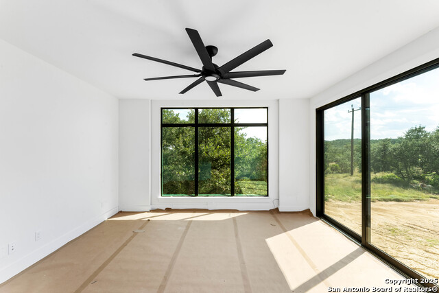 Listing photo id 12 for 23205 Logan Canyon
